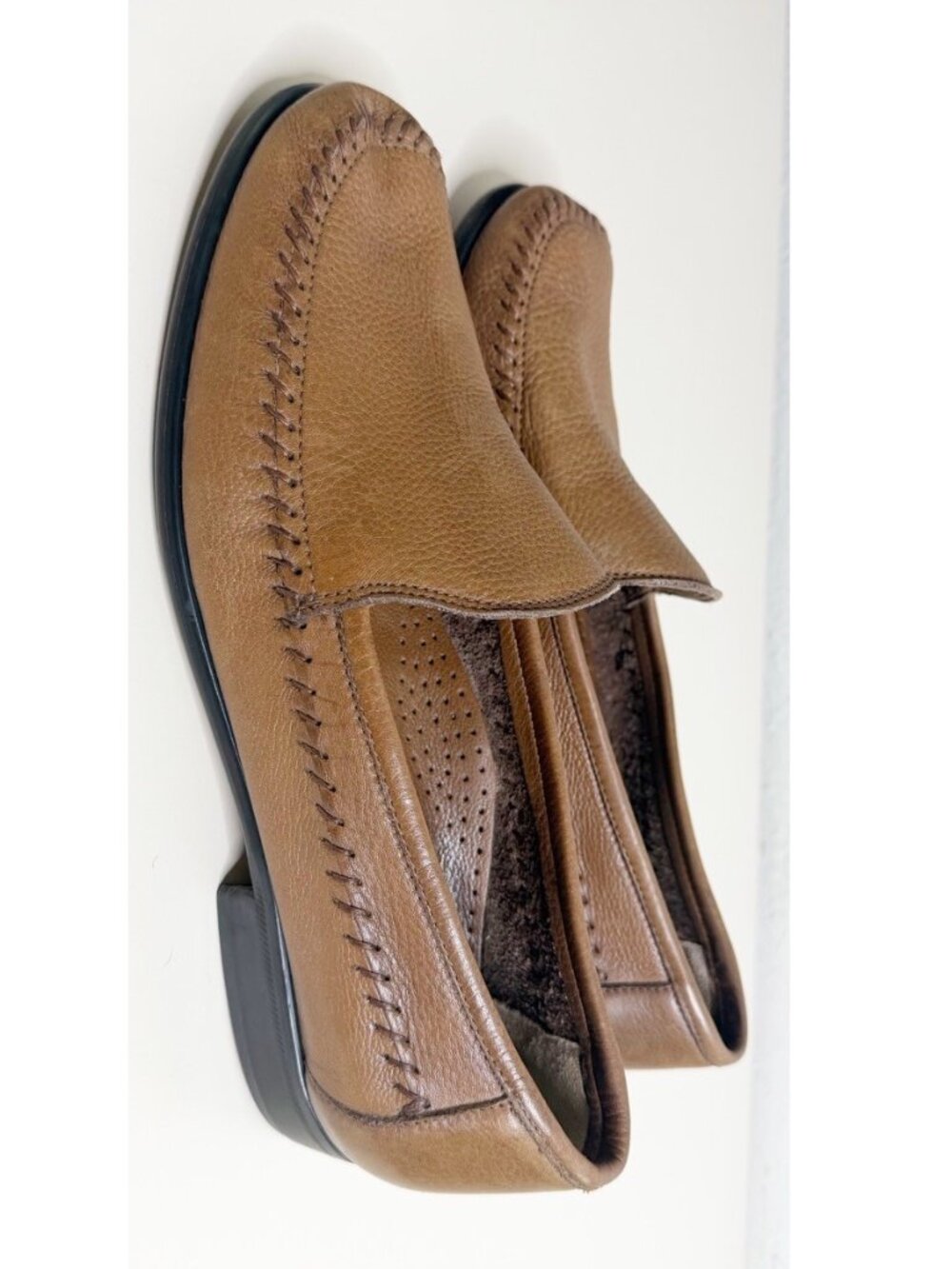 Giorgio Brutini 10.5 Men Brown Glove Pebbled Leather Loafers Hard Soled EUC